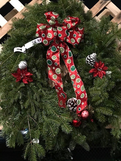 pretty-wreath-2018.jpg